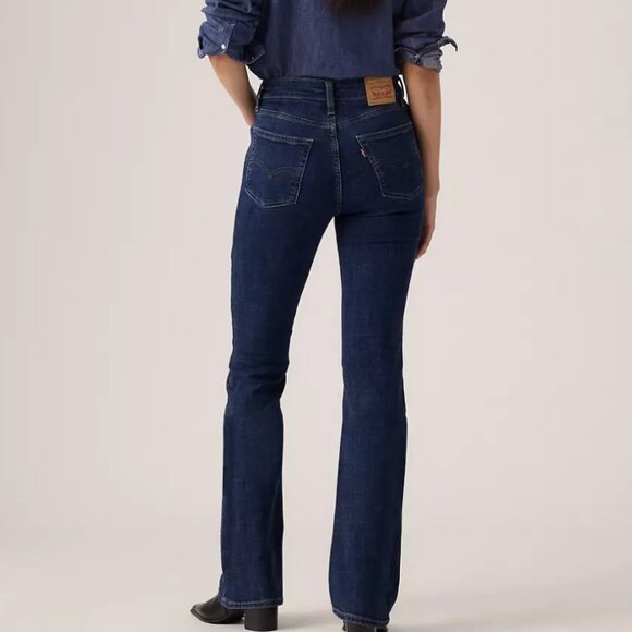 Levi's 725 High Rise Bootcut Jeans - Picture 2 of 8